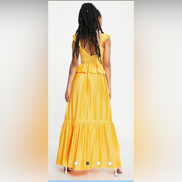 ASOS DESIGN Petite Corset Detail Pleated Tiered Maxi Dress in Marigold Size 6 - Picture 2 of 11